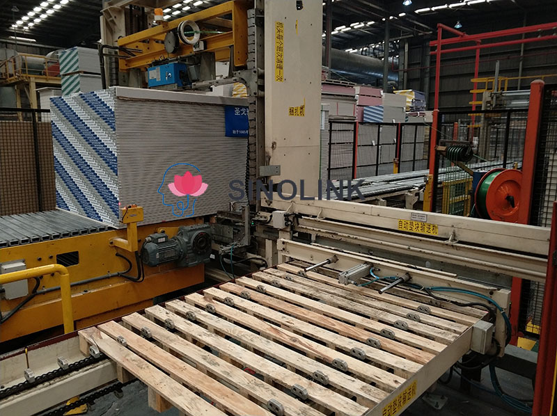 Automatische vertikale Palettenumreifungsmaschine