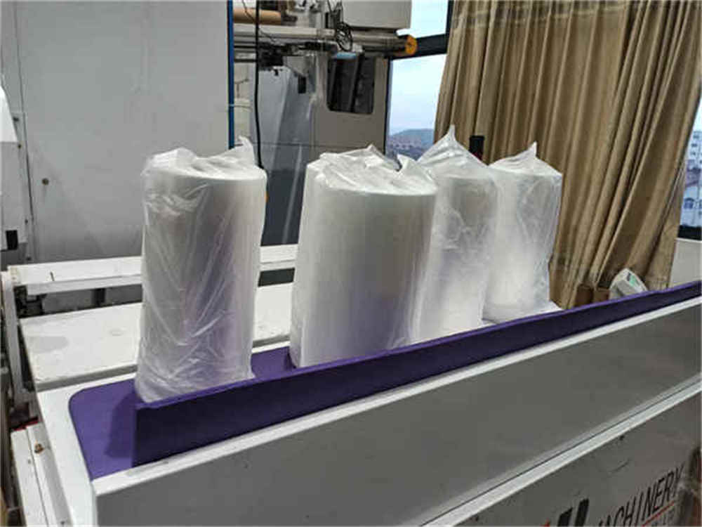 Palettenwickelmaschine verwendet Verpackungsfolie