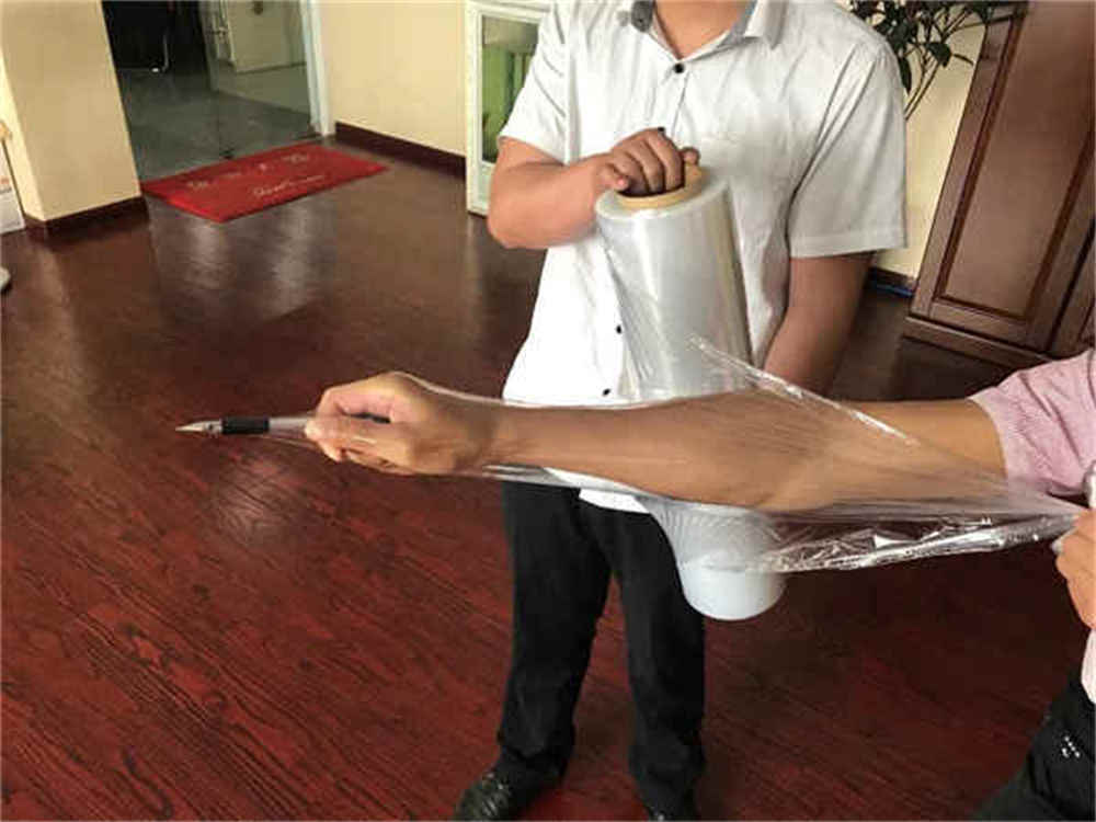 Palettenwickelmaschine verwendet Verpackungsfolie