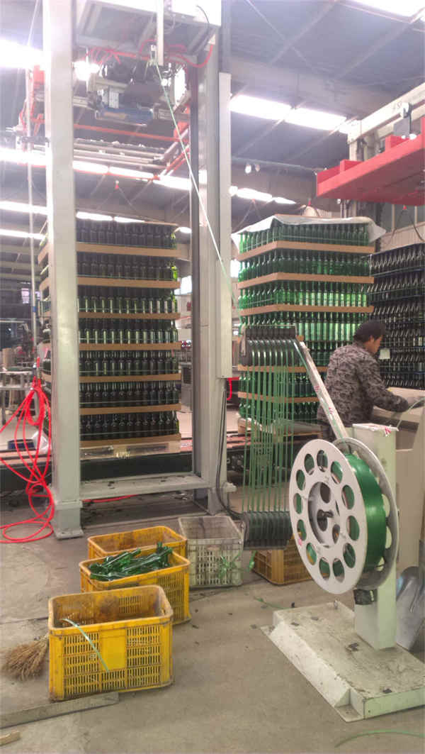 Horizontale vollautomatische Umreifungsmaschine für Paletten