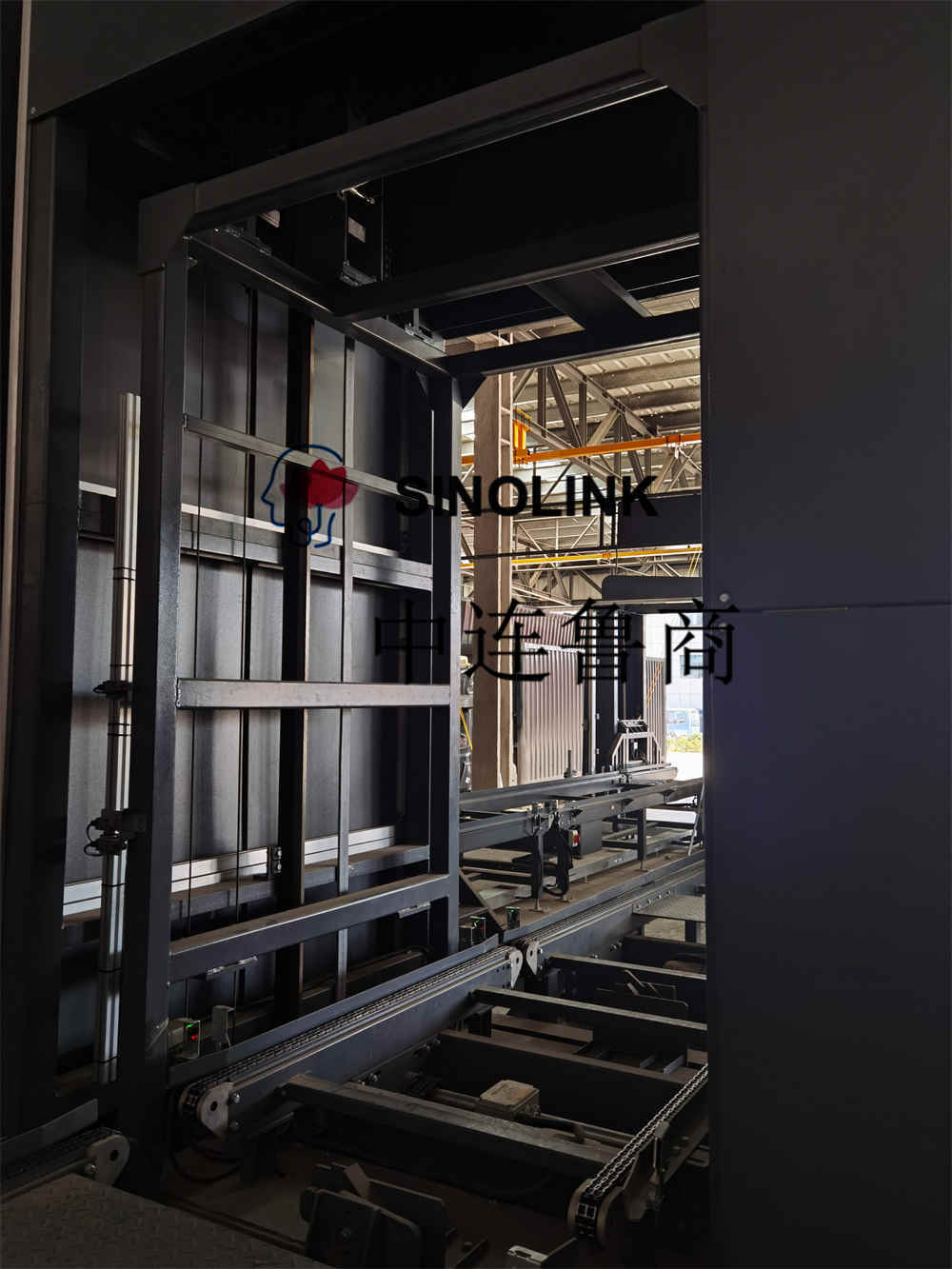 Vollautomatischer unbemannter vertikaler Hebeförderer für schwere Lasten