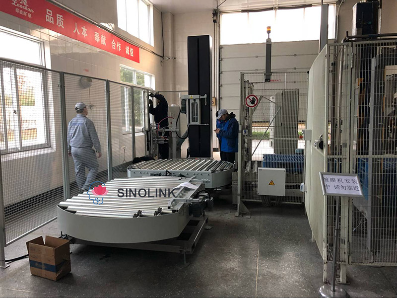 Vollautomatische Drehtisch-Verpackungsmaschine Full Automatic Turntable Wrapping Machine