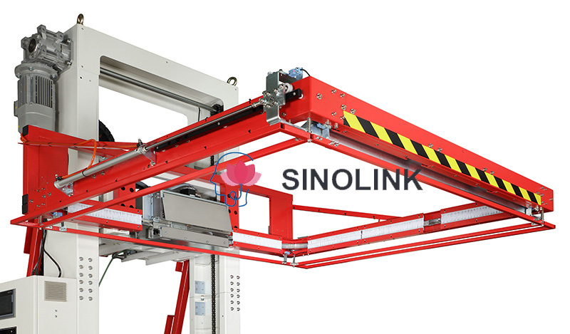 Horizontale vollautomatische Umreifungsmaschine für Paletten Horizontal Full Automatic Strapping Machine for Pallet