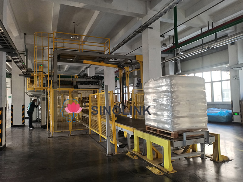 Vollautomatischer Stretchwickler mit Dreharm Full Automatic Rotary Arm Stretch Wrapper