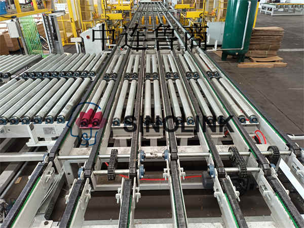 Alcoholic Beverage Transportation Stainless Material Roller Conveyor System Alcoholic Beverage Transportation Stainless Material Roller Conveyor System