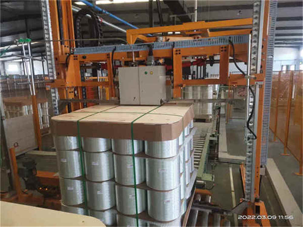 Vollautomatische vertikale Palettenumreifungsmaschine Full Automatic Vertical Pallet Strappers